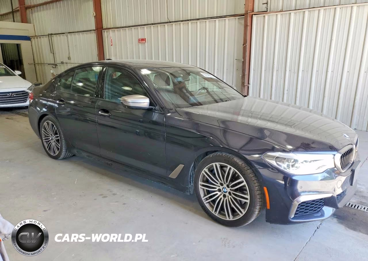 2018 BMW M550Xi VIN:WBAJB9C56JB049765 - 4