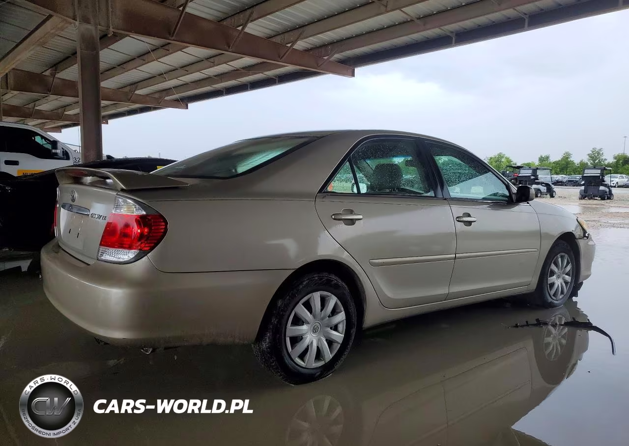 2006 Toyota Camry Le VIN:4T1BE32K86U733811 - 3