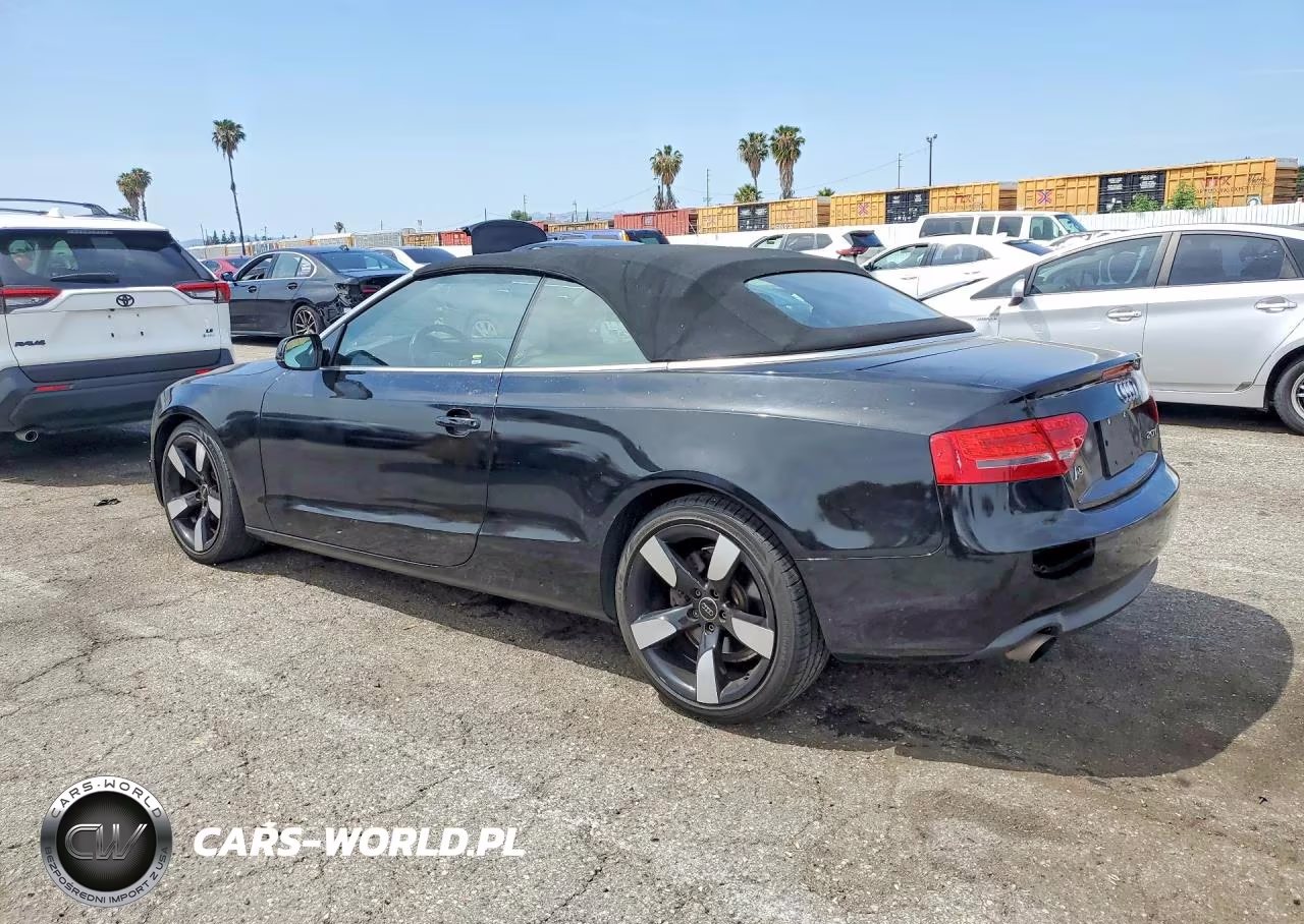 2010 Audi A5 Premium Plus VIN:WAUJFAFH1AN011581 - 2