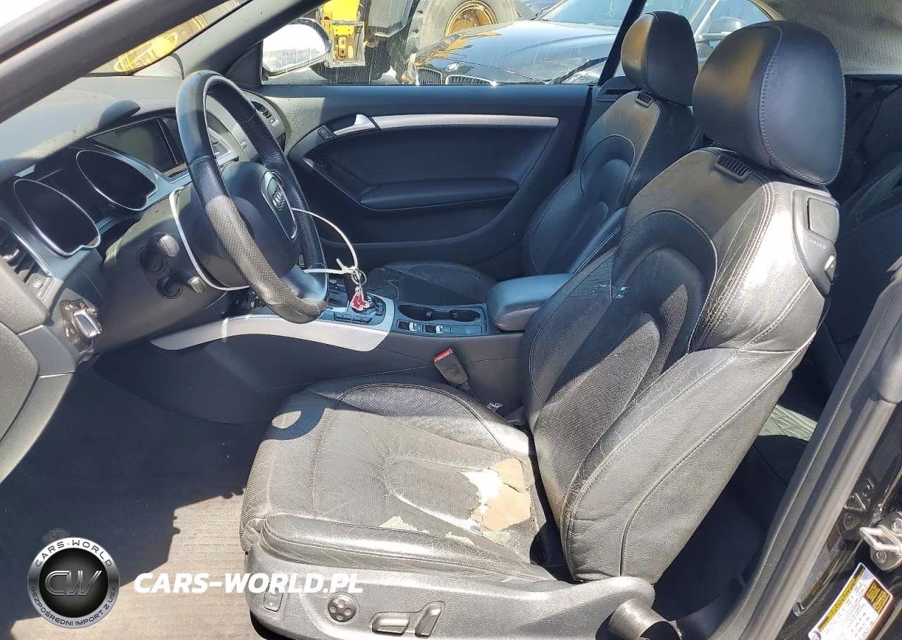 2010 Audi A5 Premium Plus VIN:WAUJFAFH1AN011581 - 7