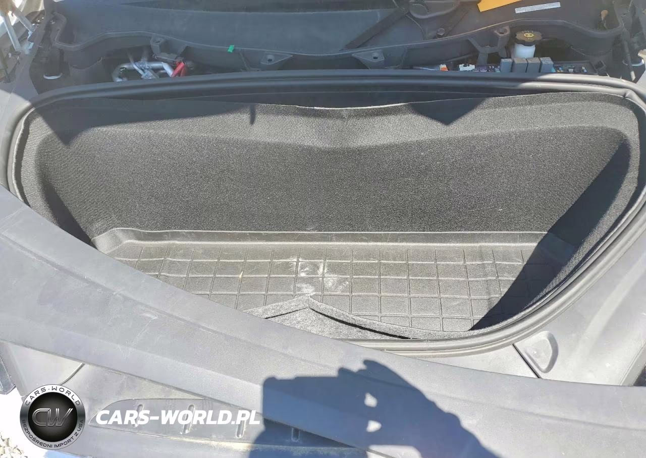 2020 Tesla Model X VIN:5YJXCAE22LF271752 - 11