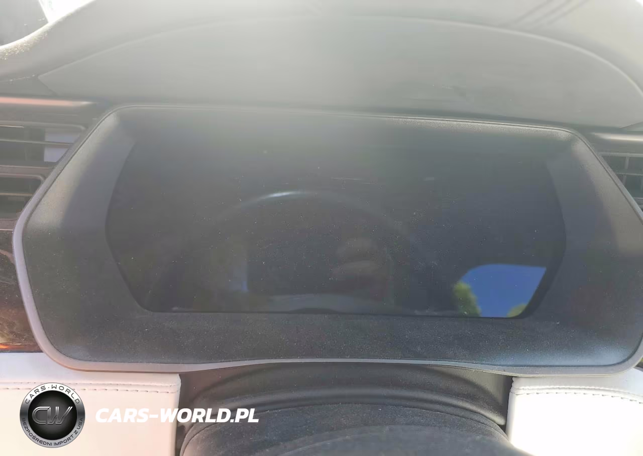 2020 Tesla Model X VIN:5YJXCAE22LF271752 - 9