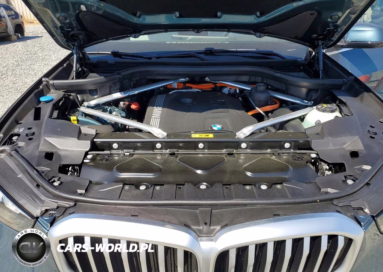 2026 BMW X5 xDrive50E VIN:5UX43EU05T9360511 - 12