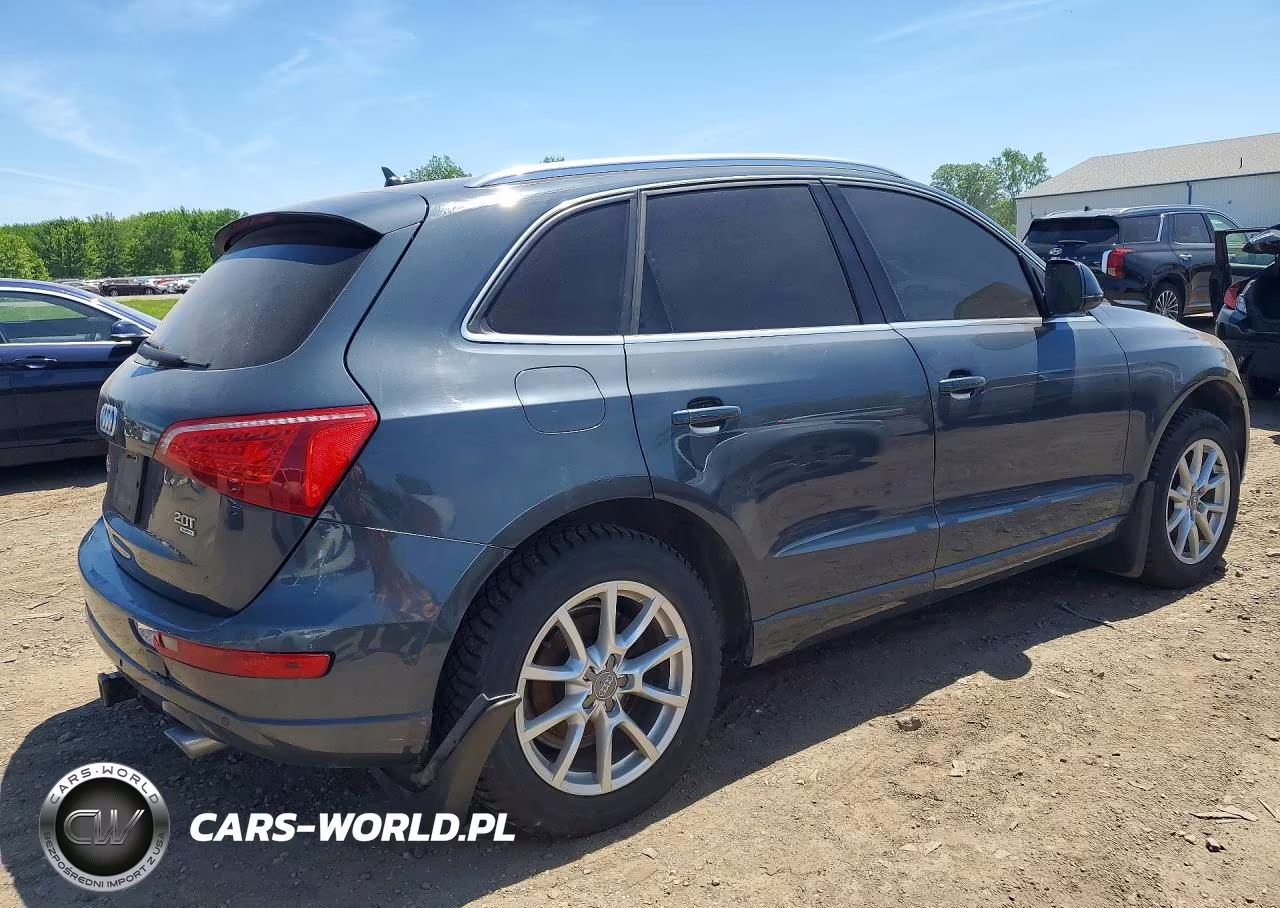 2011 Audi Q5 Premium Plus VIN:WA1LFAFPXBA086270 - 3