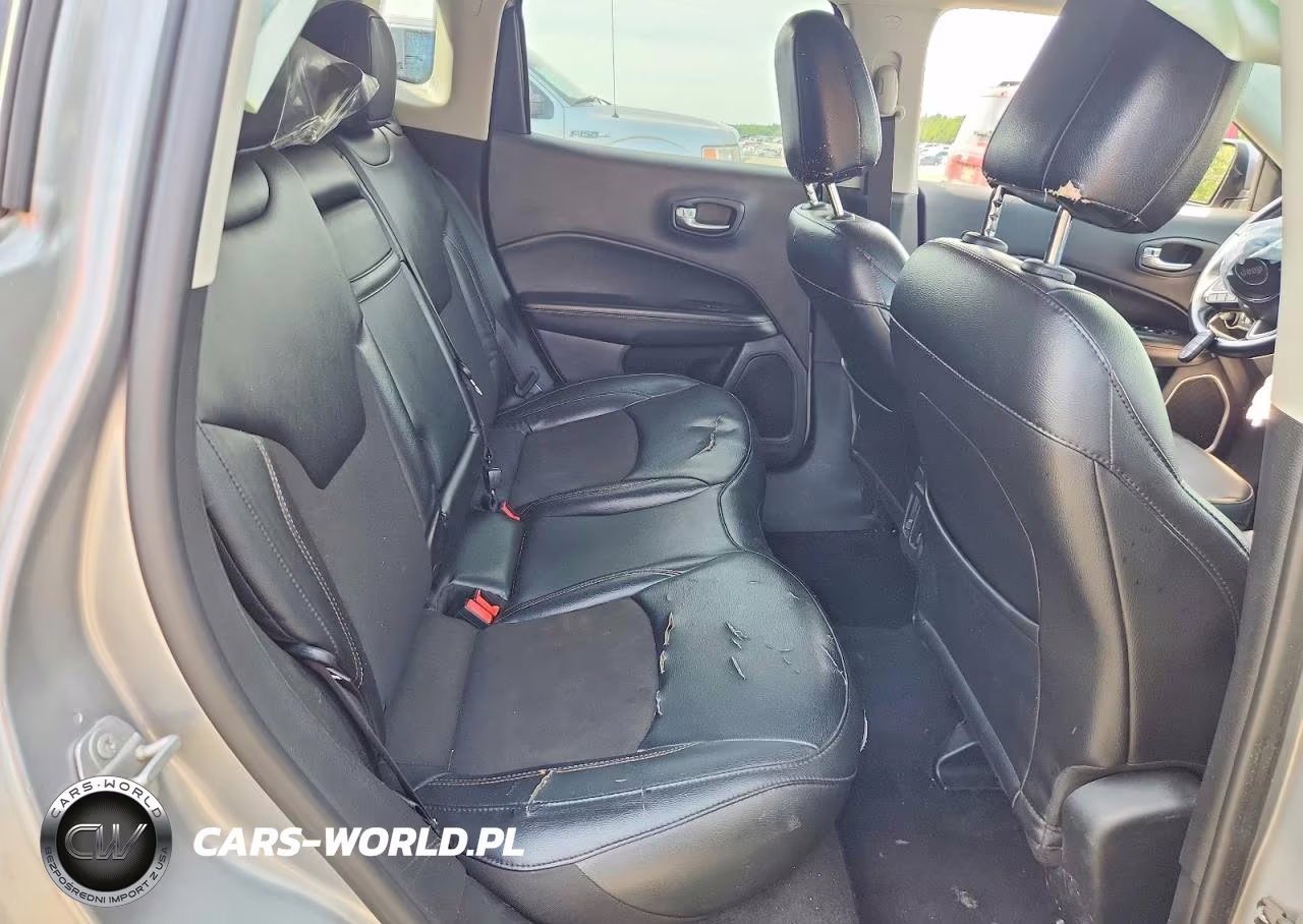 2019 Jeep Compass Latitude VIN:3C4NJCBB8KT835255 - 11
