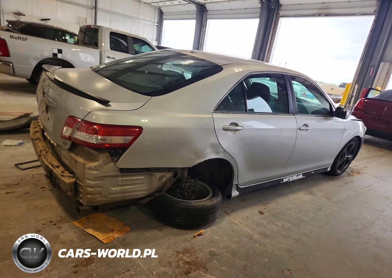 2011 Toyota Camry VIN:4T1BF3EK8BU162565 - 3