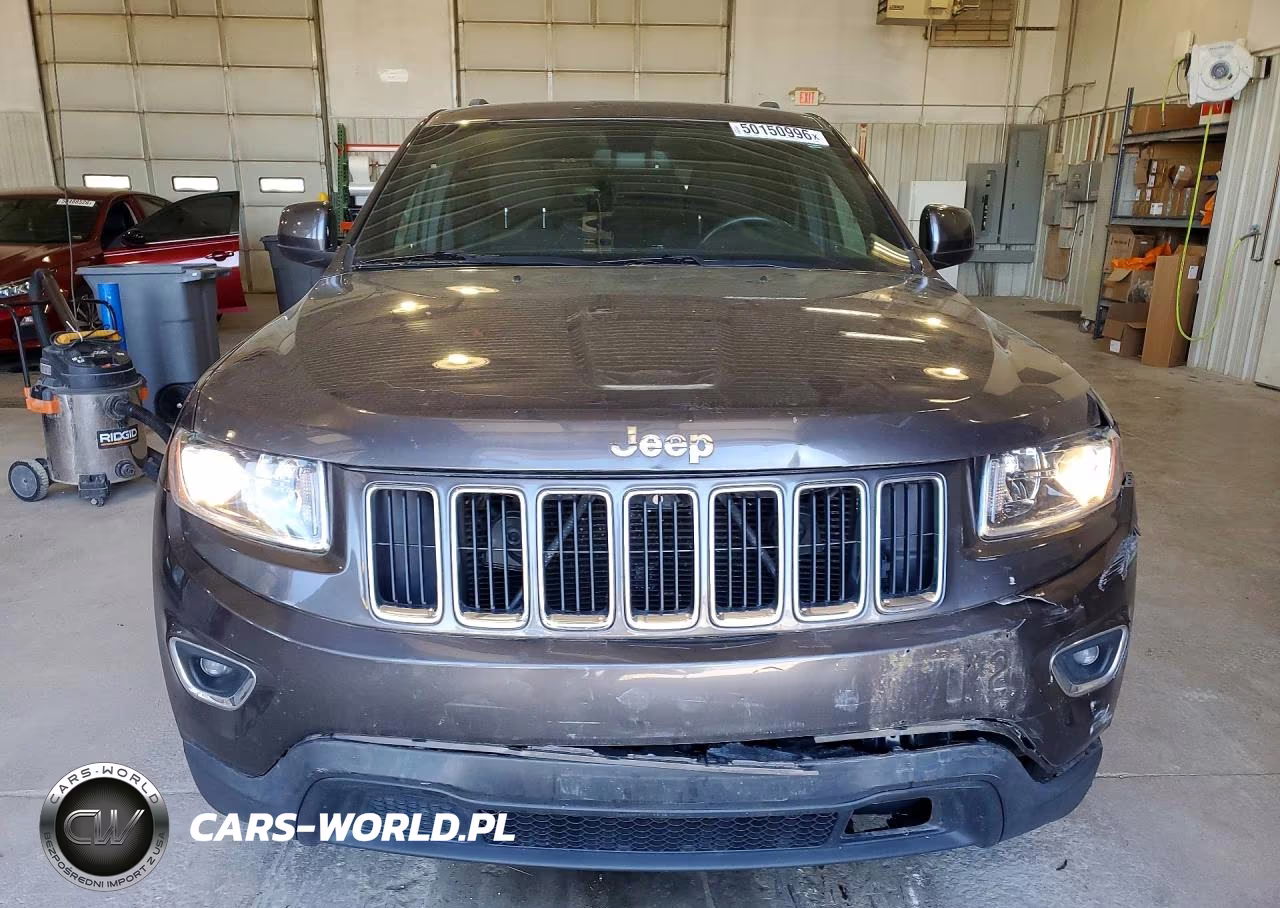 2015 Jeep Grand Cherokee Laredo VIN:1C4RJEAG4FC668291 - 5