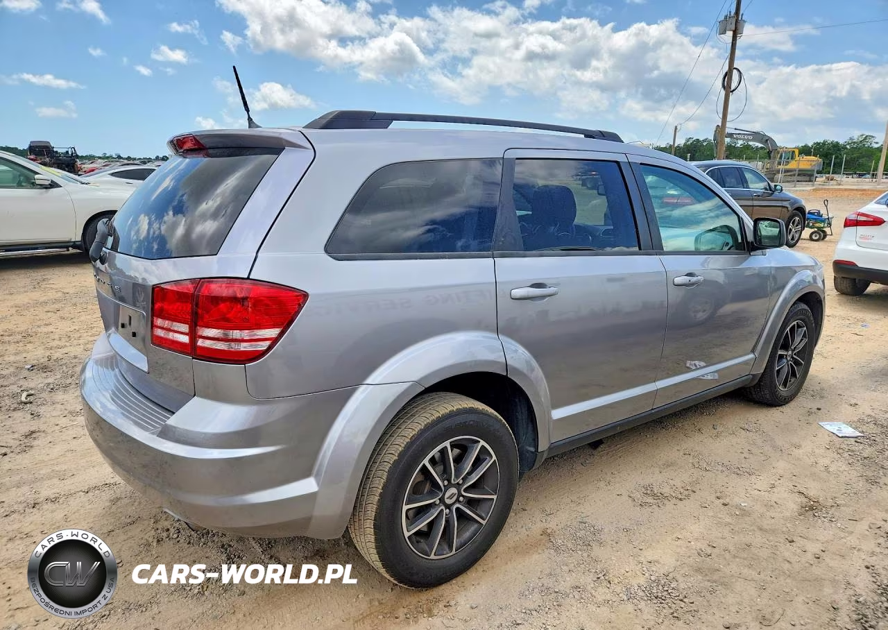 2018 Dodge Journey Se VIN:3C4PDCABXJT520294 - 3