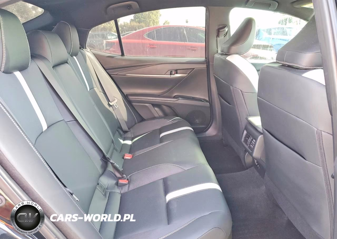 2025 Toyota Camry Se VIN:4T1DAACK8SU587301 - 10