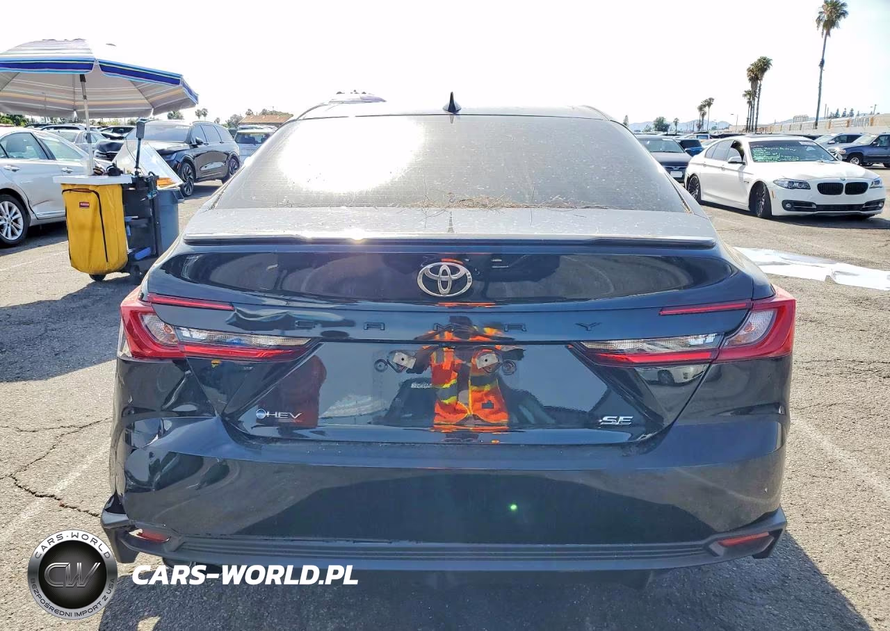 2025 Toyota Camry Se VIN:4T1DAACK8SU587301 - 6