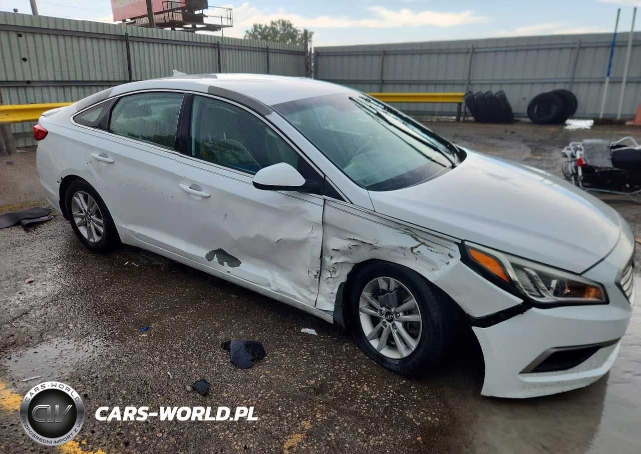 2017 Hyundai Sonata Se VIN:5NPE24AF1HH565897 - 4