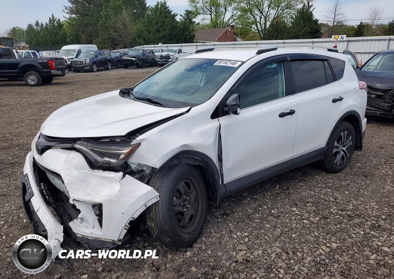 2018 Toyota Rav4 Le – zdjęcie 1 z 12