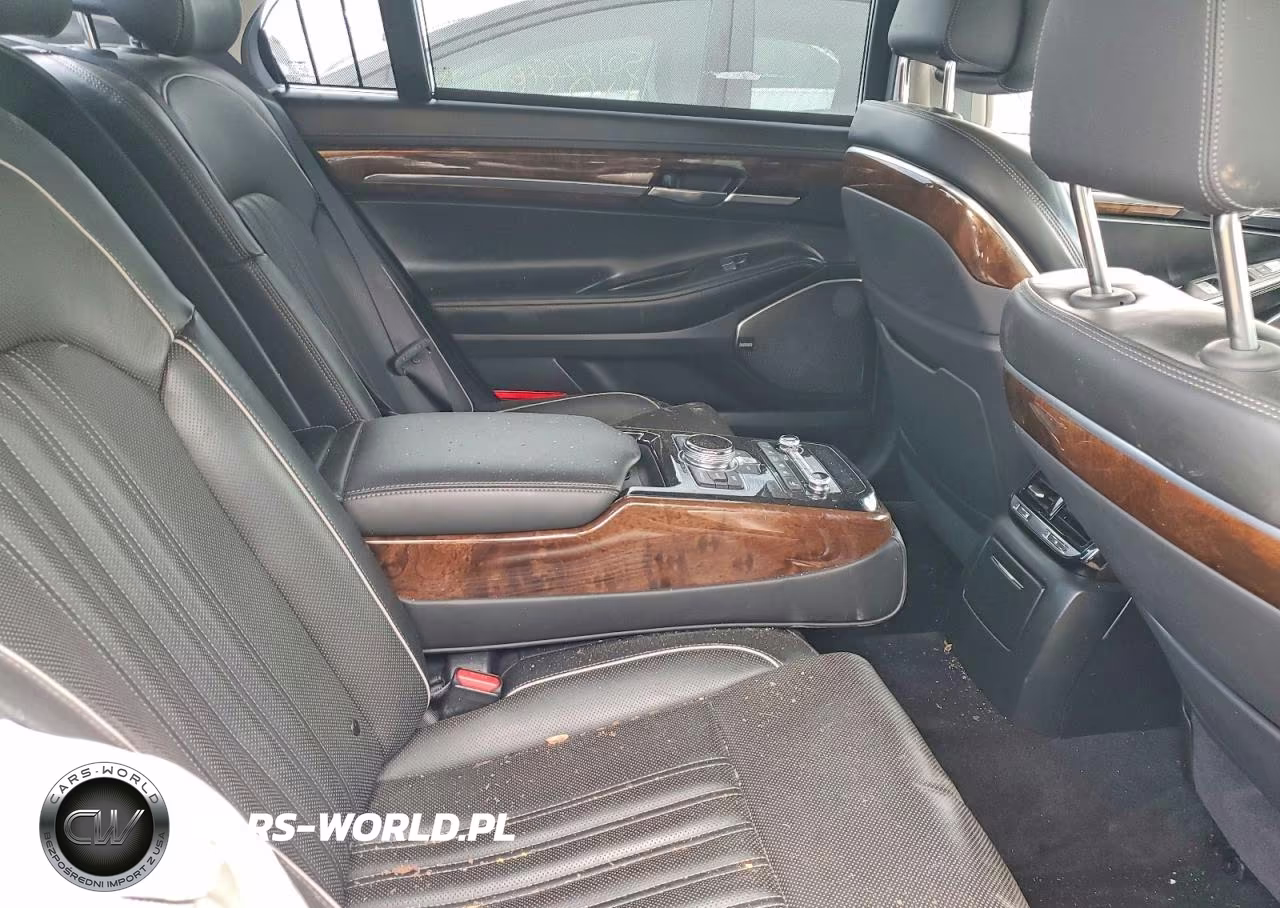 2017 Genesis G90 Premium VIN:KMHG34JA1HU033027 - 10