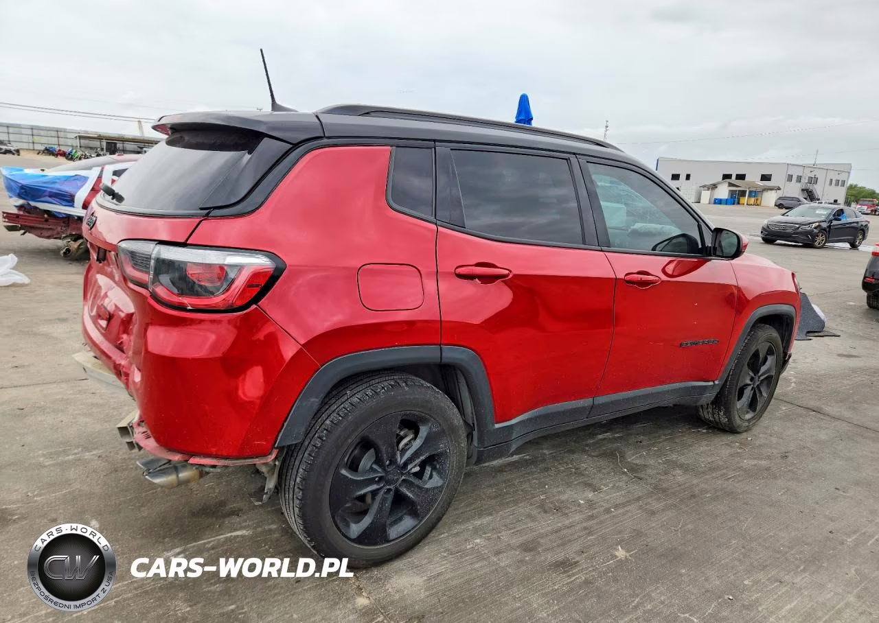 2020 Jeep Compass Latitude VIN:3C4NJCBB4LT169674 - 3