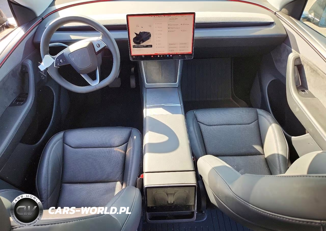 2026 Tesla Model Y VIN:7SAYGDEE9TF366607 - 8