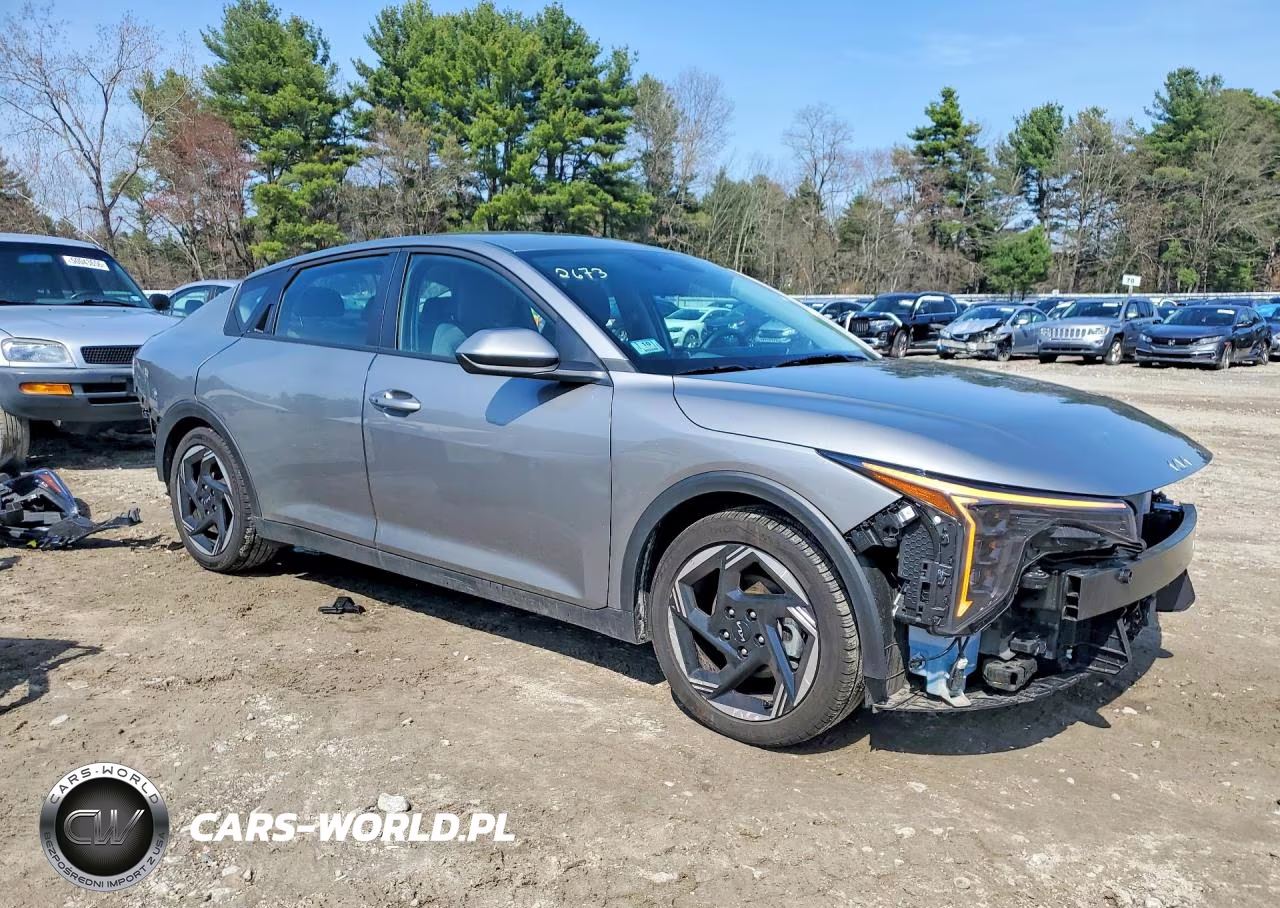 2025 Kia K4 Ex VIN:3KPFU4DE7SE120657 - 4