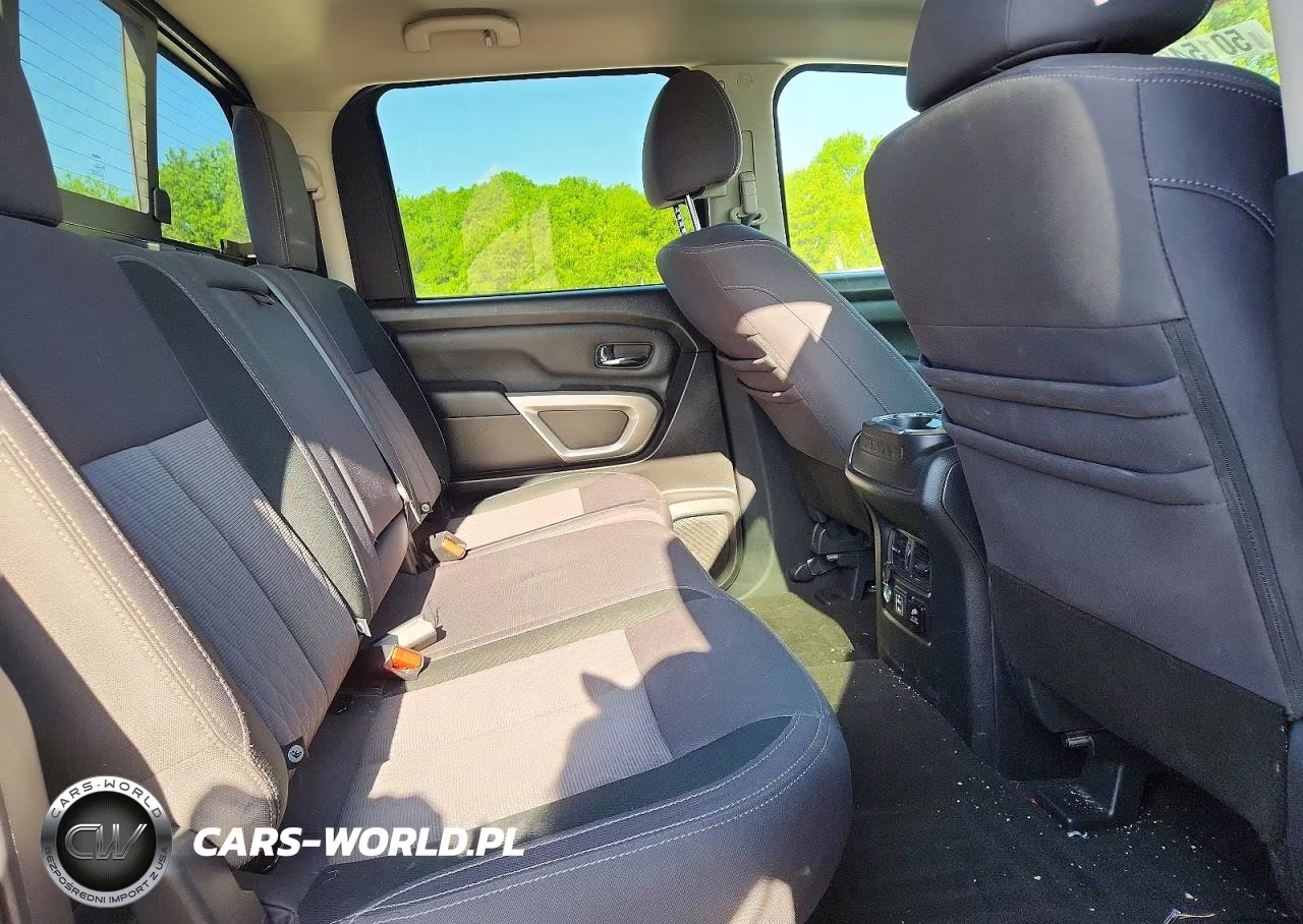 2020 Nissan Titan Sv VIN:1N6AA1ED2LN501575 - 10