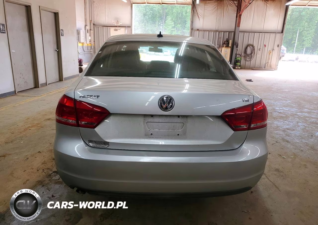 2015 Volkswagen Passat S VIN:1VWAT7A3XFC038546 - 6