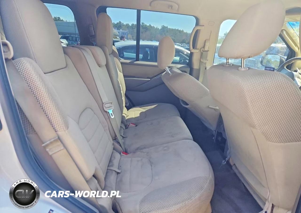 2012 Nissan Pathfinder S VIN:5N1AR1NN4CC637606 - 11