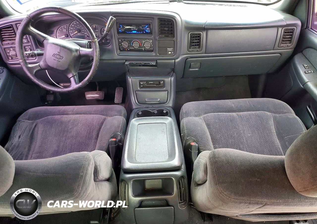 2000 Chevrolet Silverado C1500 VIN:1GCEC19TXYZ251034 - 8