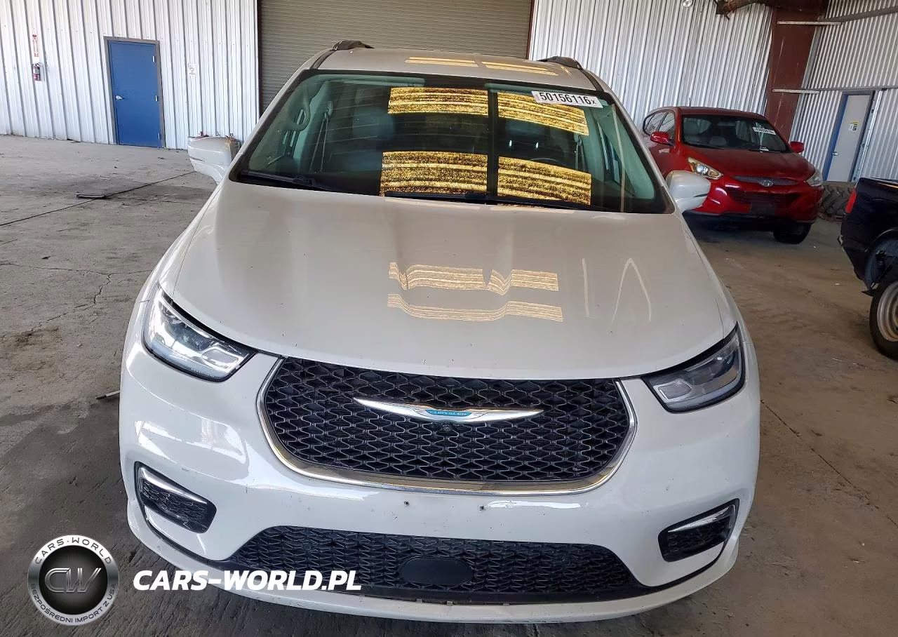 2021 Chrysler Pacifica Hybrid Touring L VIN:2C4RC1L75MR580578 - 5