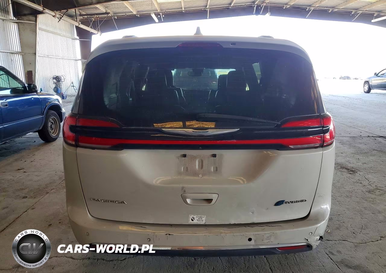 2021 Chrysler Pacifica Hybrid Touring L VIN:2C4RC1L75MR580578 - 6