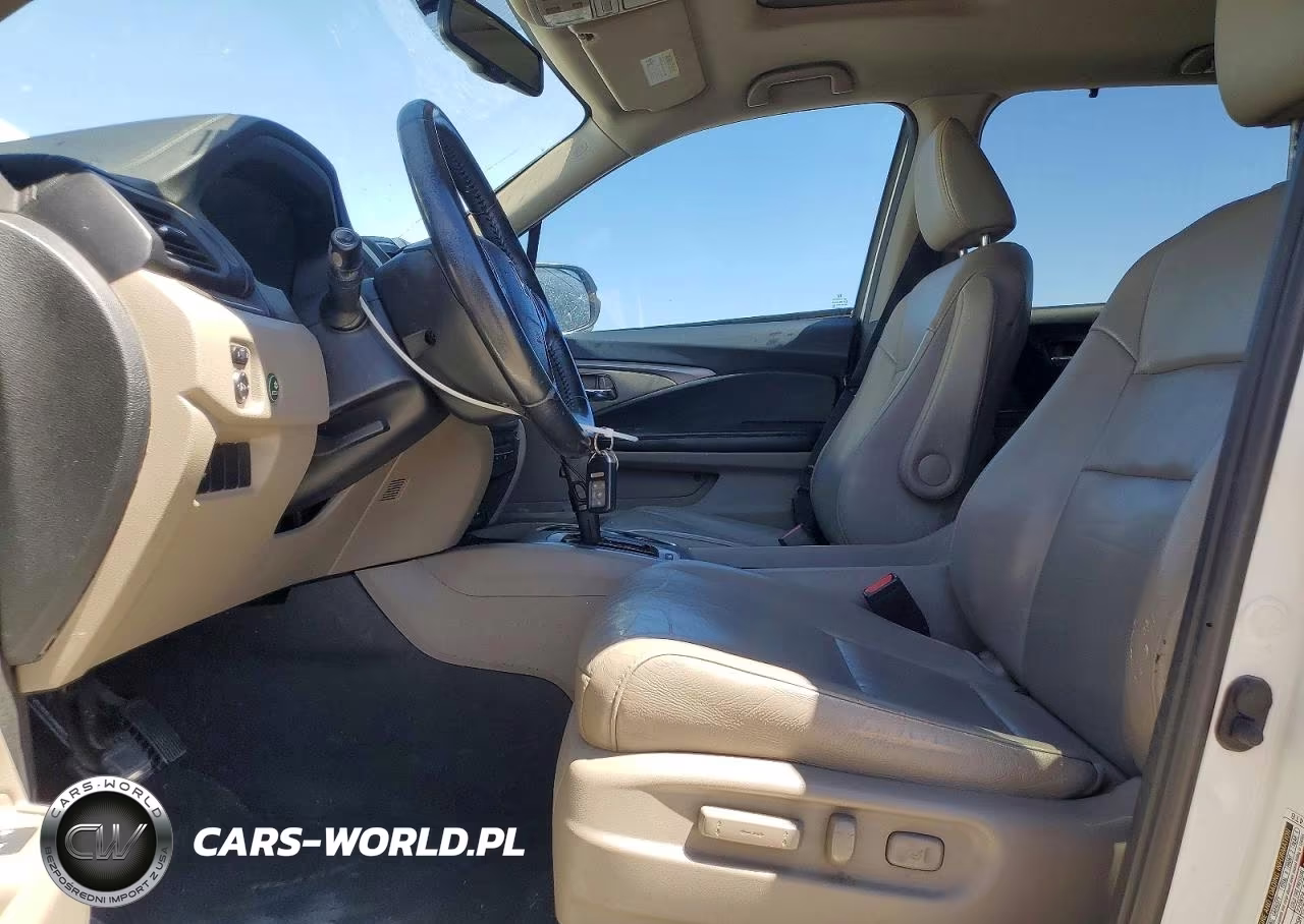 2016 Honda Pilot VIN:5FNYF6H87GB076664 - 7