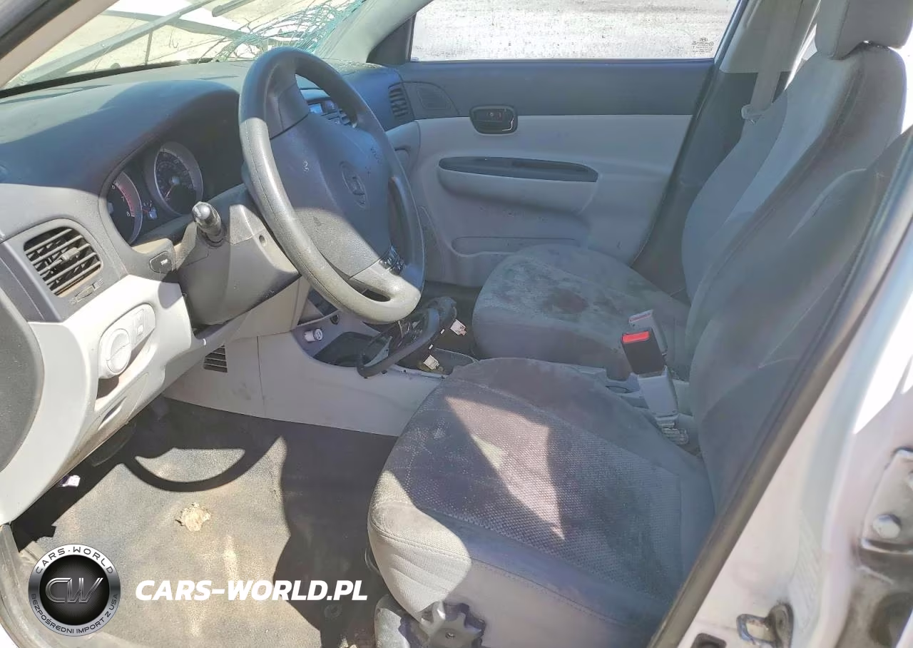 2009 Hyundai Accent Gls VIN:KMHCN46C09U306625 - 7