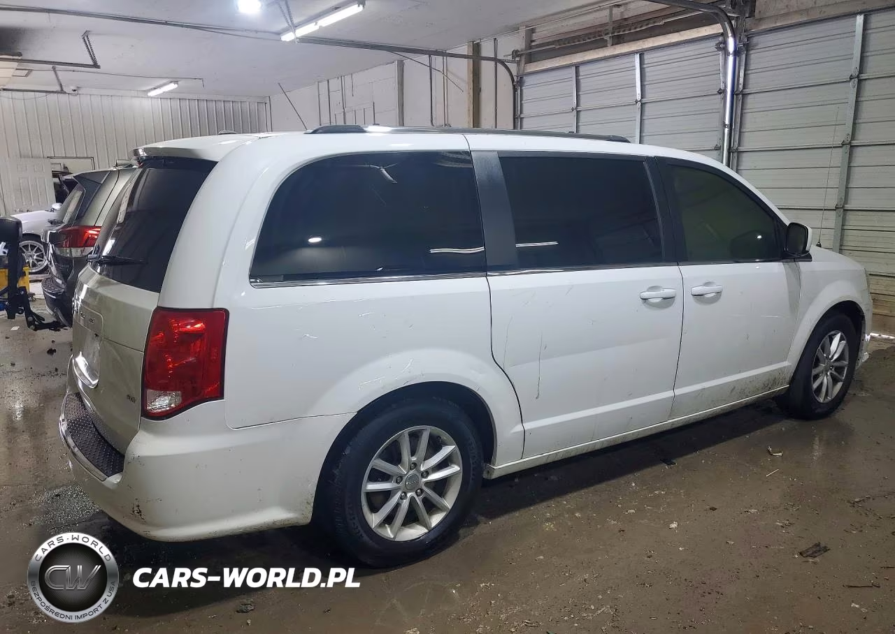 2020 Dodge Grand Caravan Sxt VIN:2C4RDGCG5LR173732 - 3