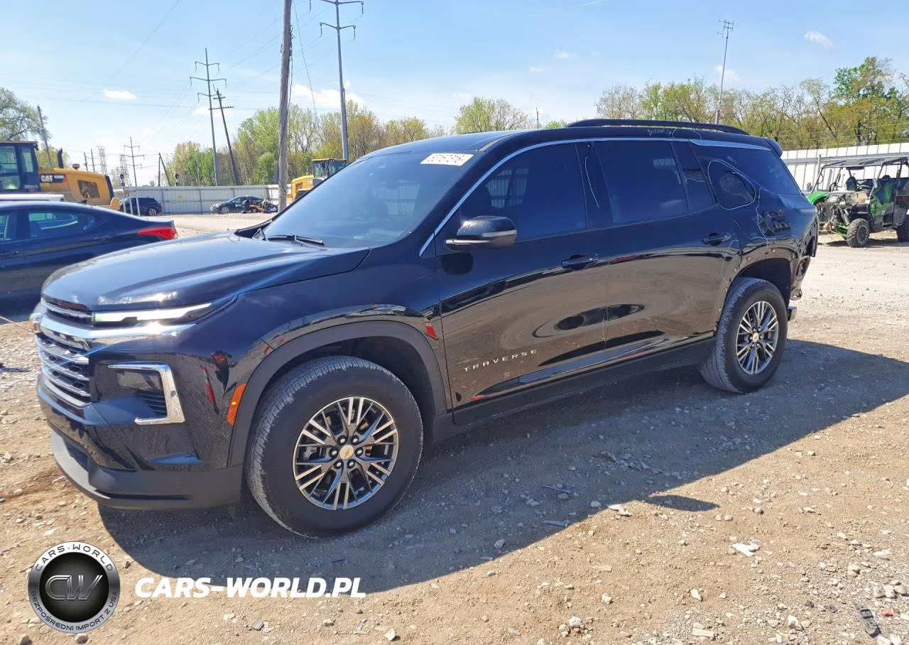 2025 Chevrolet Traverse Lt