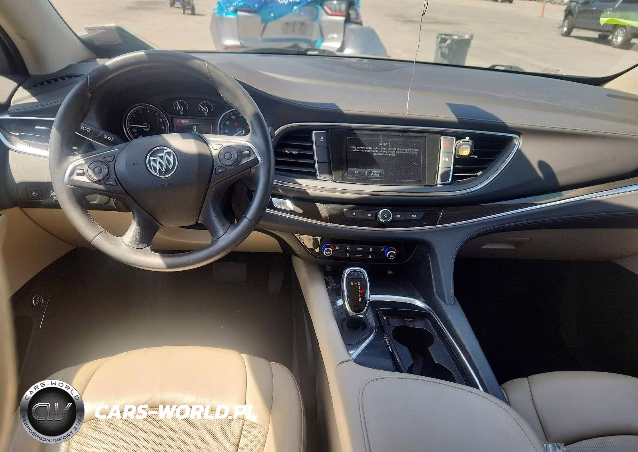 2018 Buick Enclave Essence VIN:5GAERBKW4JJ146679 - 8