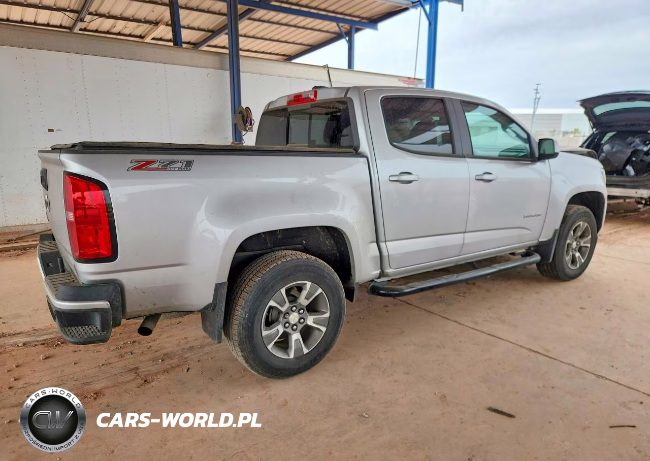 2019 Chevrolet Colorado Z71 VIN:1GCGTDEN8K1264582 - 3