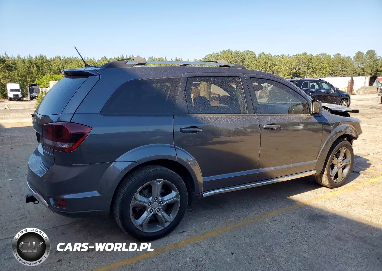 2017 Dodge Journey VIN:3C4PDCGB4HT705815 - 3