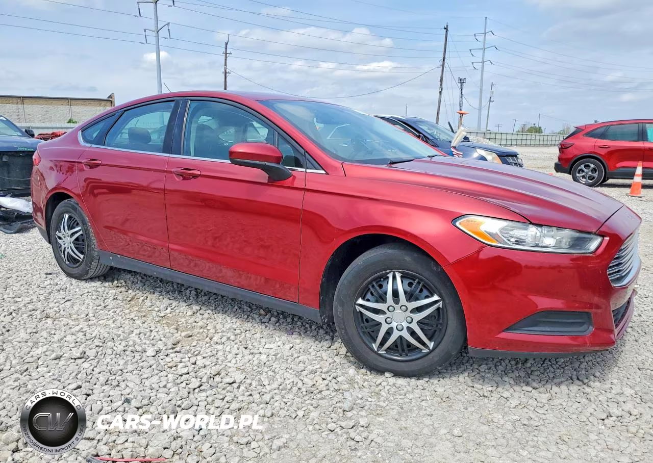 2014 Ford Fusion S VIN:3FA6P0G73ER155986 - 4