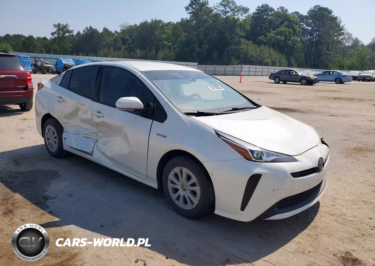 2019 Toyota Prius Le VIN:JTDKARFUXK3089436 - 4