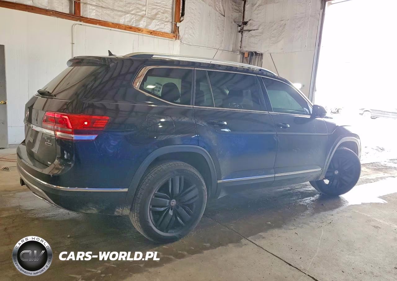 2018 Volkswagen Atlas Sel Premium VIN:1V2NR2CAXJC588340 - 3