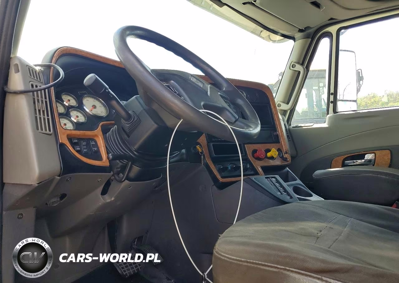2015 International Prostar Semi Truck VIN:3HSDJAPR7FN738233 - 5