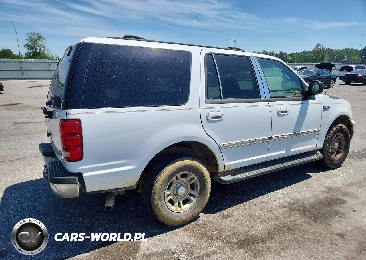 2002 Ford Expedition Xlt VIN:1FMRU15W82LA17320 - 3