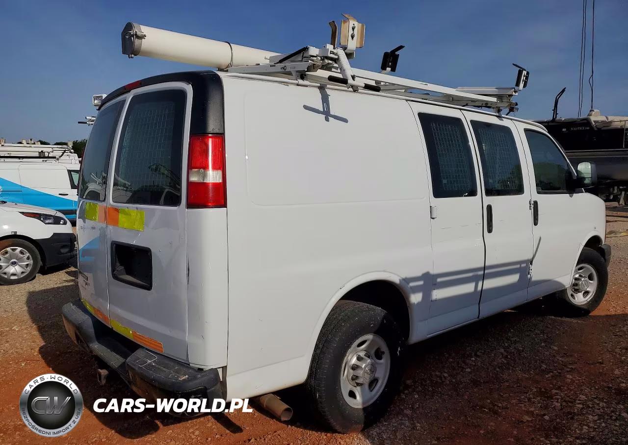 2013 Chevrolet Express G2500 VIN:1GCWGFCA0D1903293 - 3
