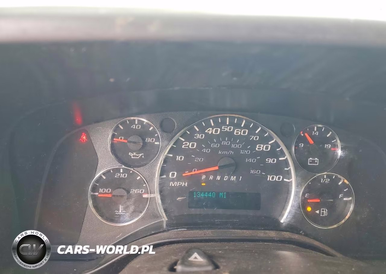2013 Chevrolet Express G2500 VIN:1GCWGFCA0D1903293 - 9