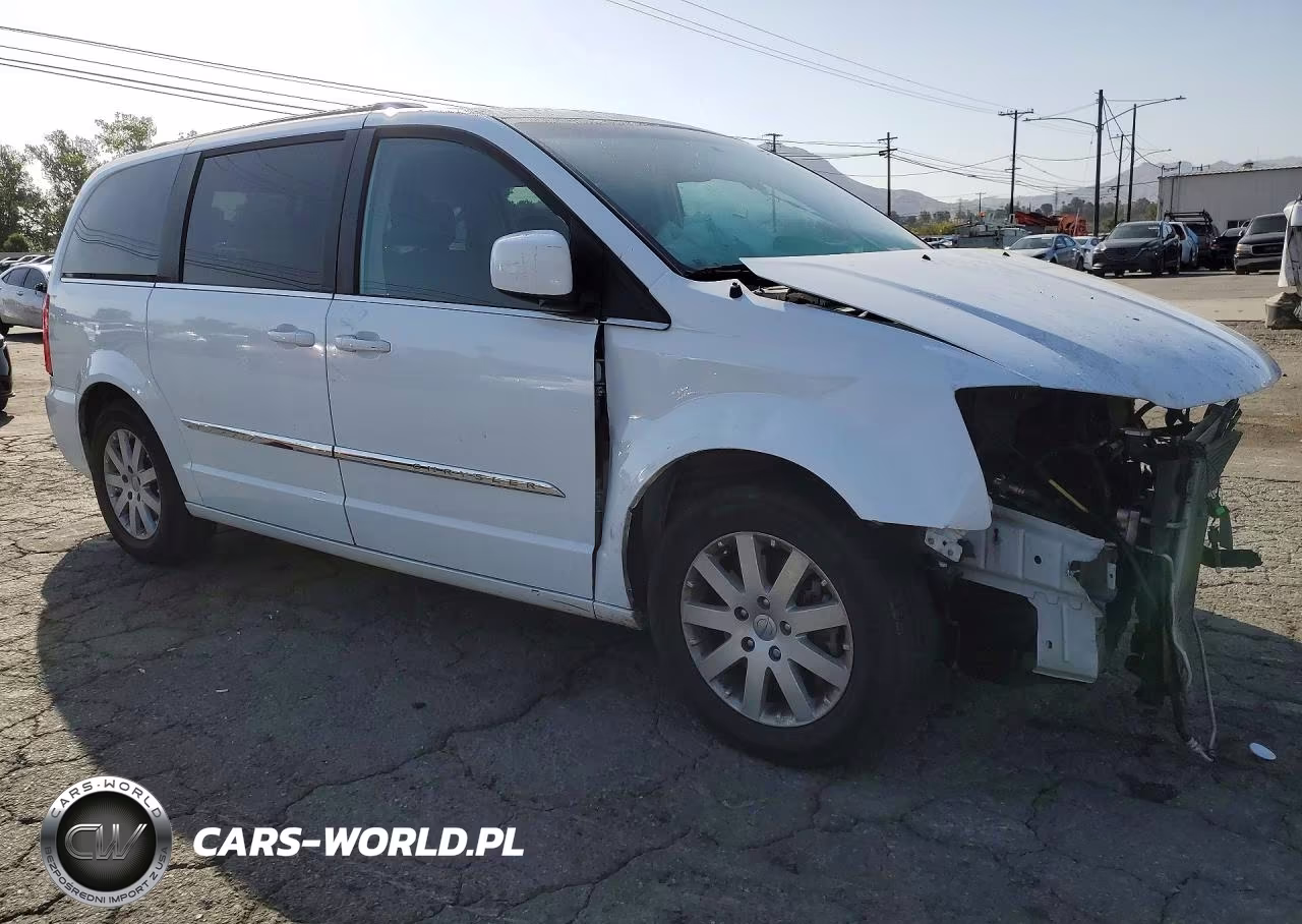 2014 Chrysler Town & Country Touring VIN:2C4RC1BG3ER158778 - 4