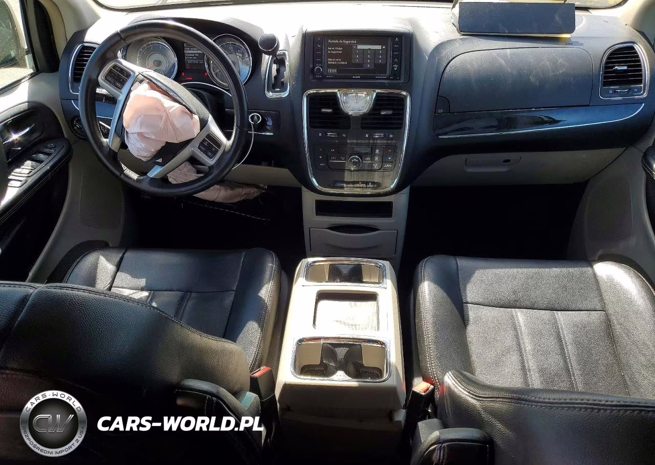 2014 Chrysler Town & Country Touring VIN:2C4RC1BG3ER158778 - 8