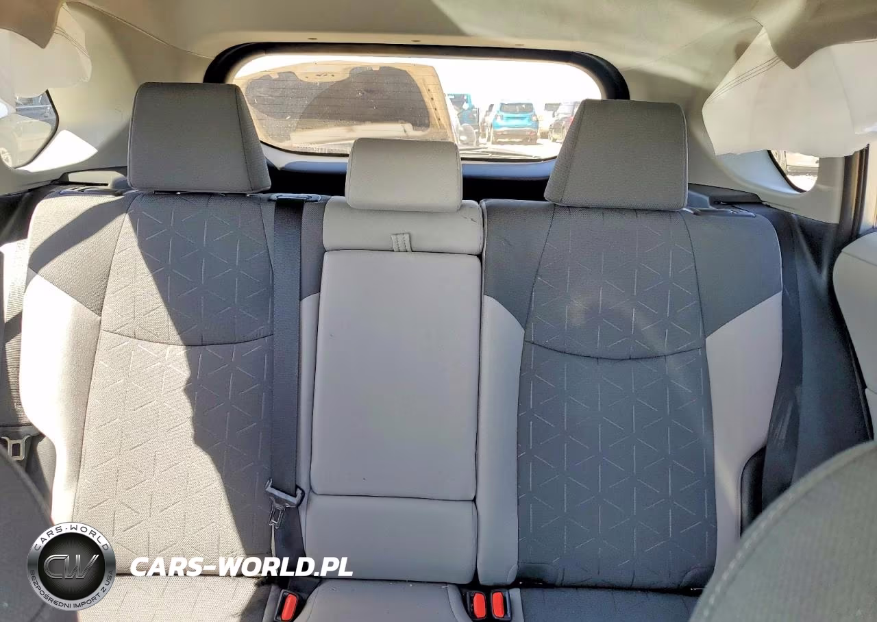 2025 Toyota Rav4 Xle VIN:2T3P1RFV4SW583433 - 10