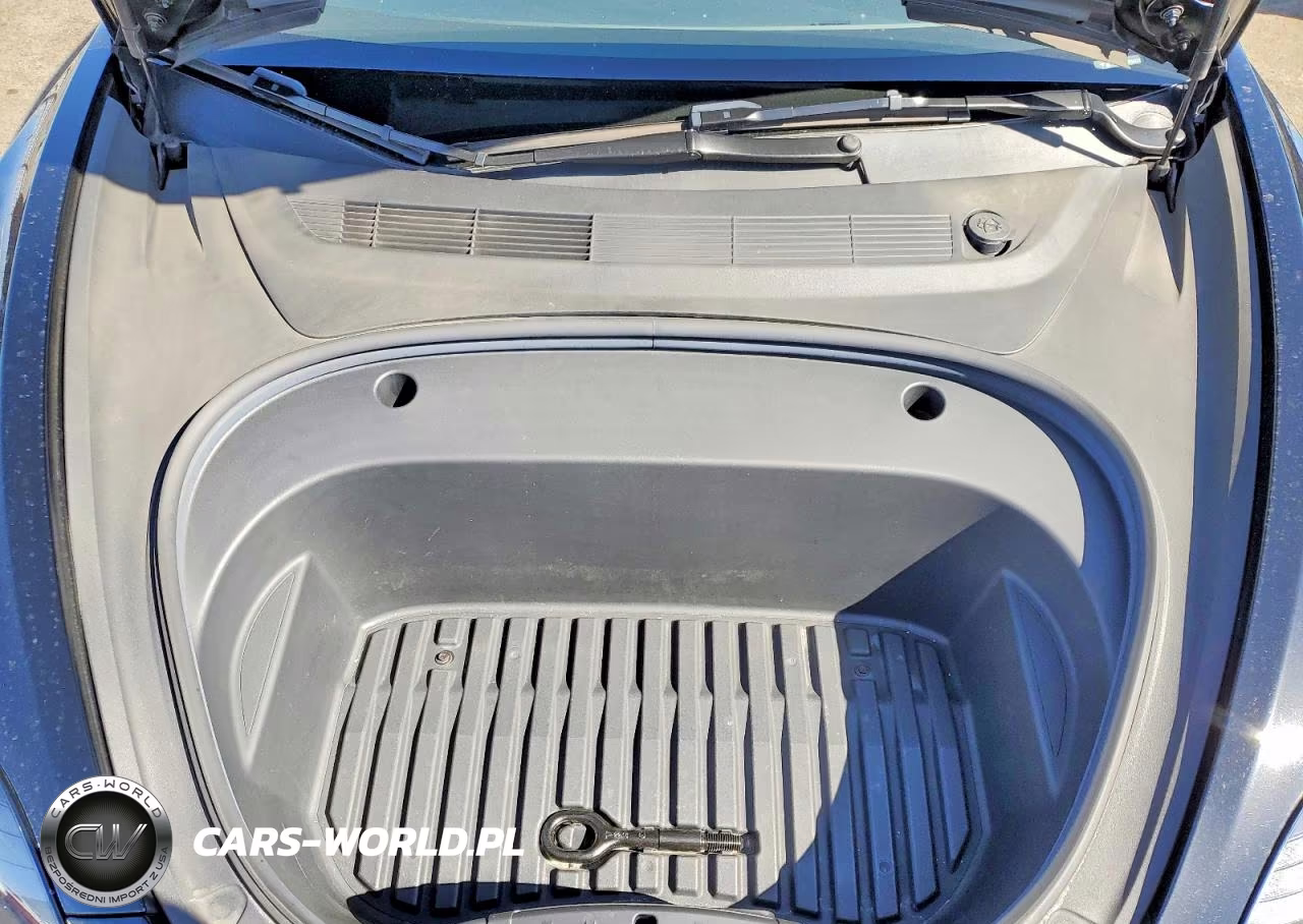 2023 Tesla Model 3 VIN:5YJ3E1EA8PF562228 - 12