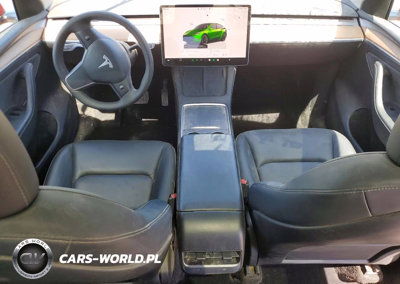 2023 Tesla Model Y VIN:7SAYGDEE3PF883990 - 8