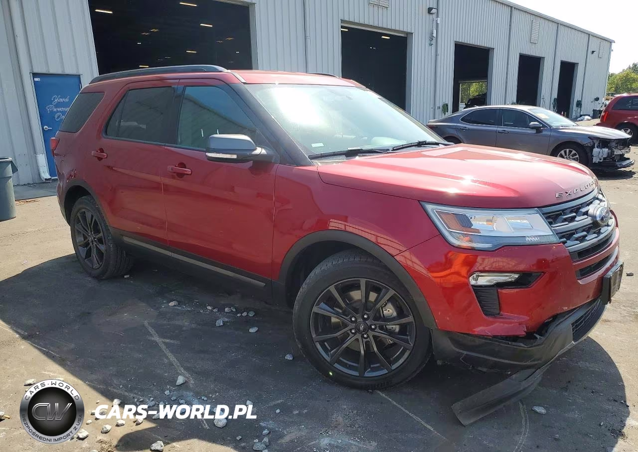 2019 Ford Explorer Xlt VIN:1FM5K7D85KGA75680 - 4