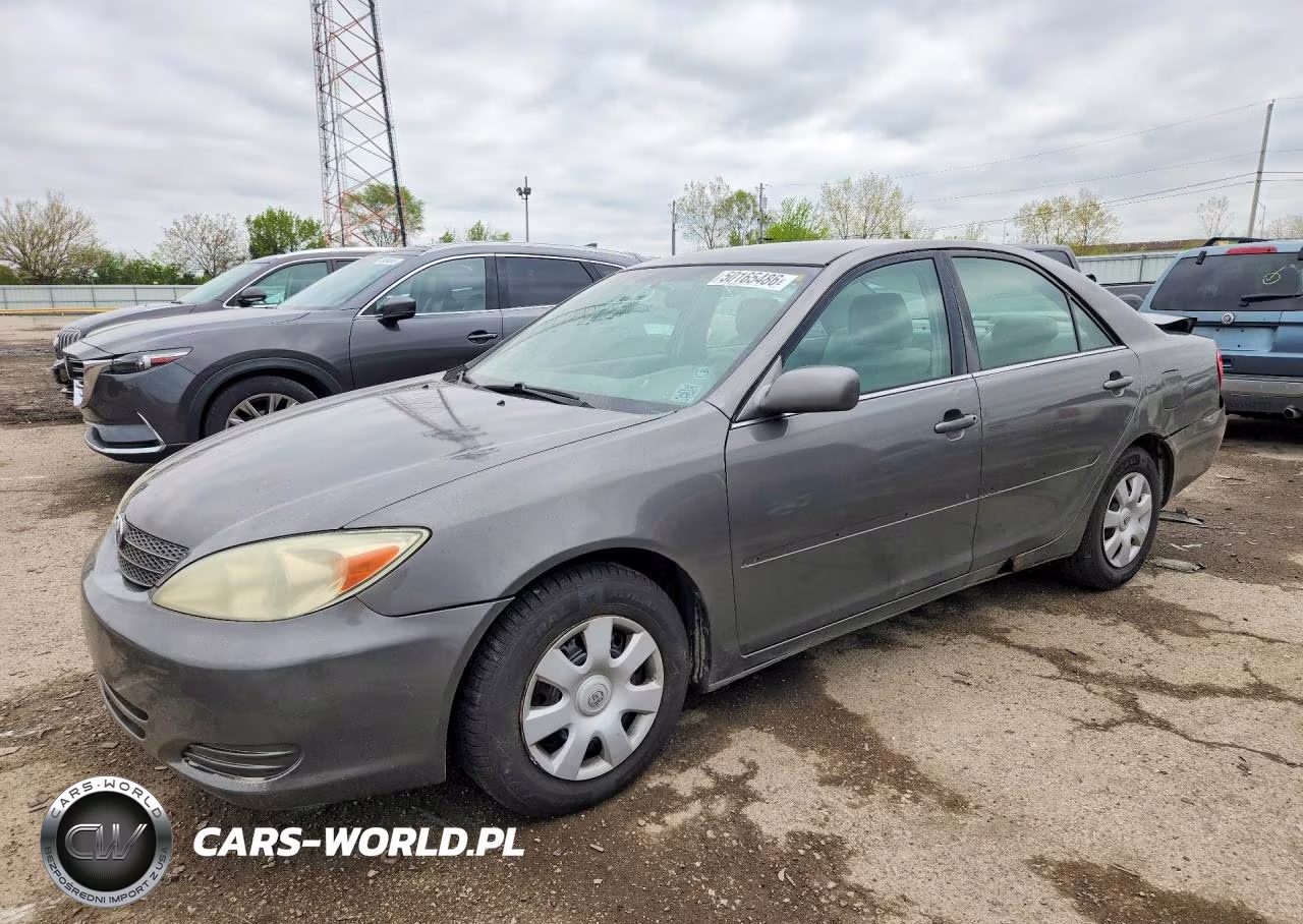 2004 Toyota Camry Le