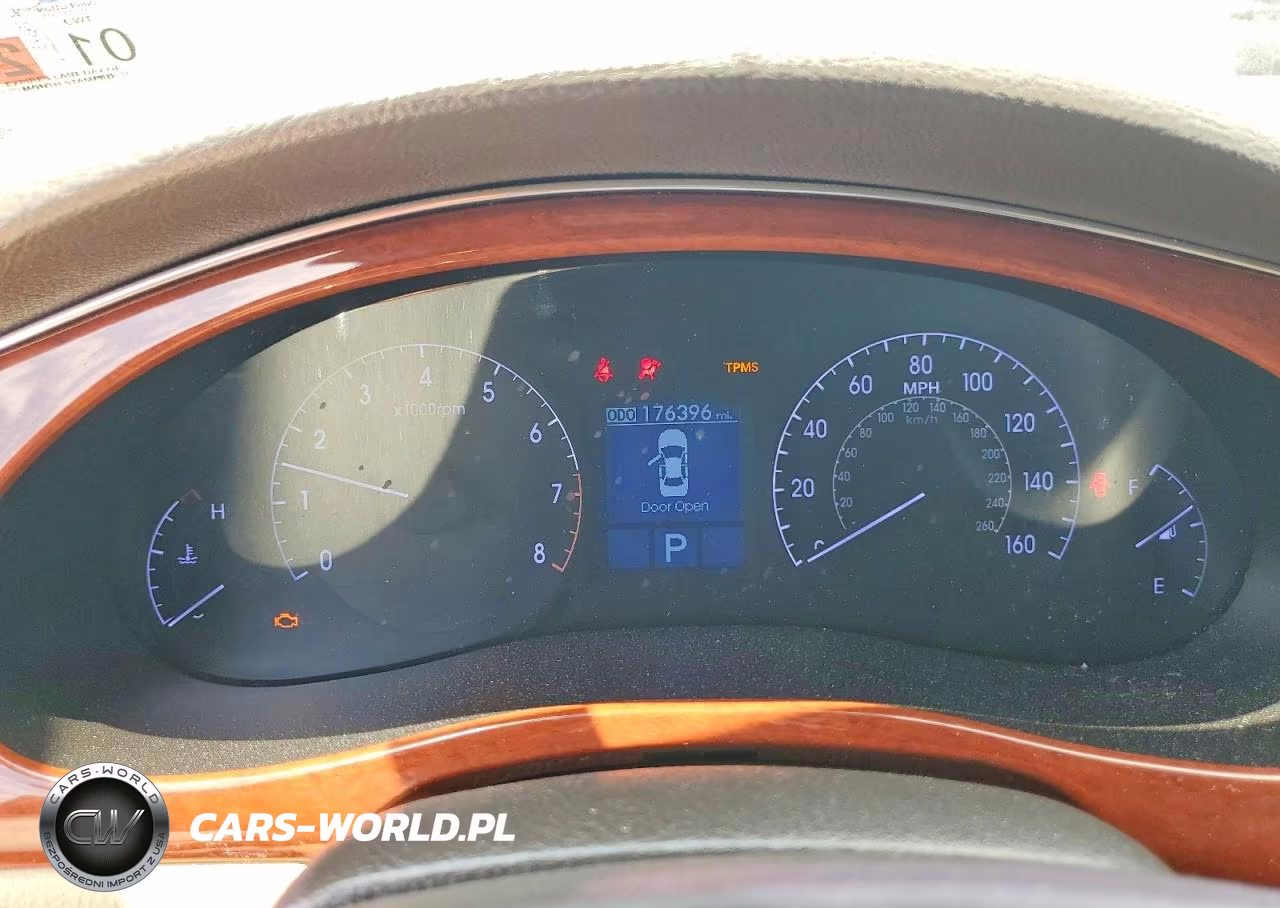 2013 Hyundai Genesis VIN:KMHGC4DD4DU227440 - 9