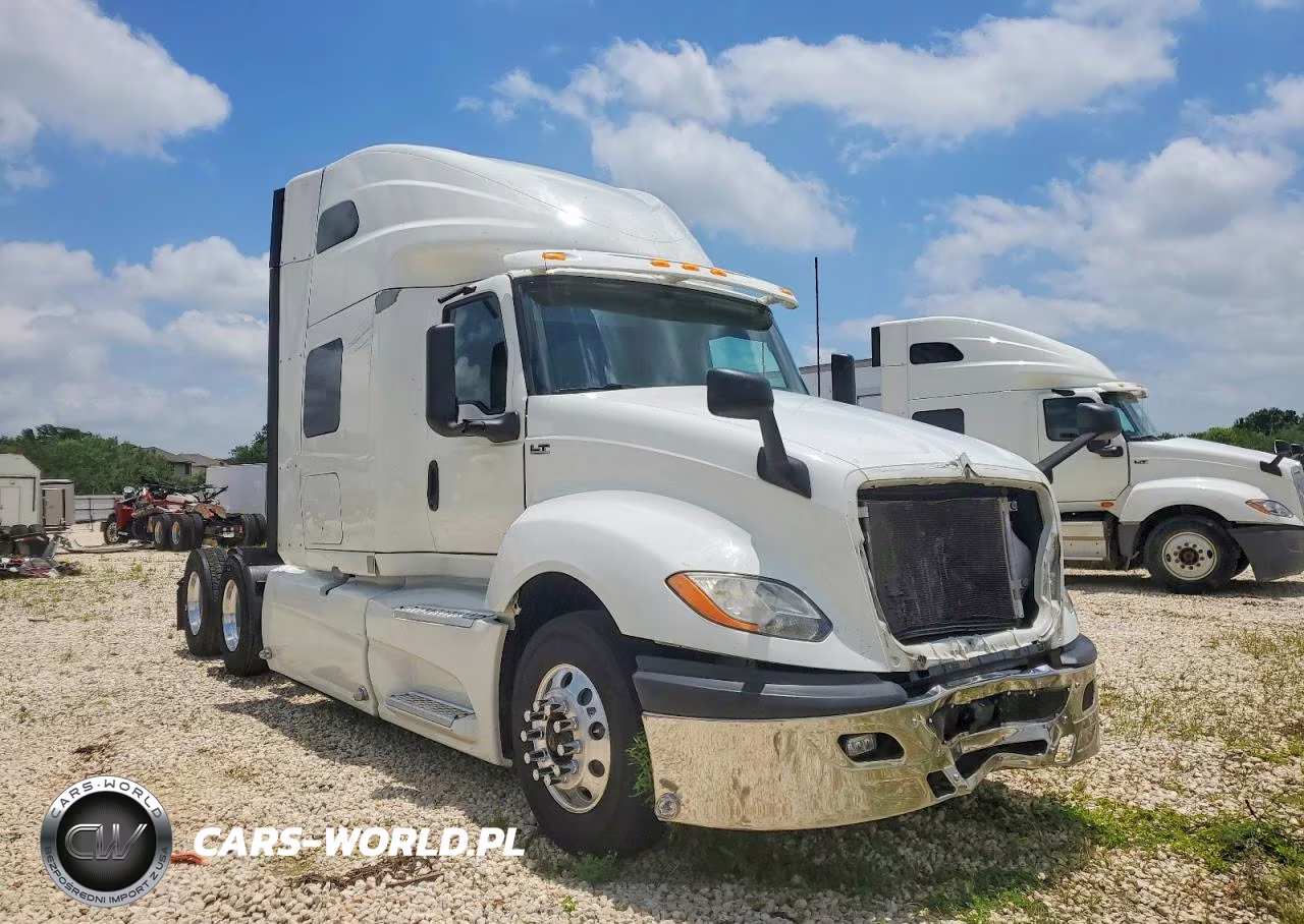 2019 International Lt625 Semi Truck