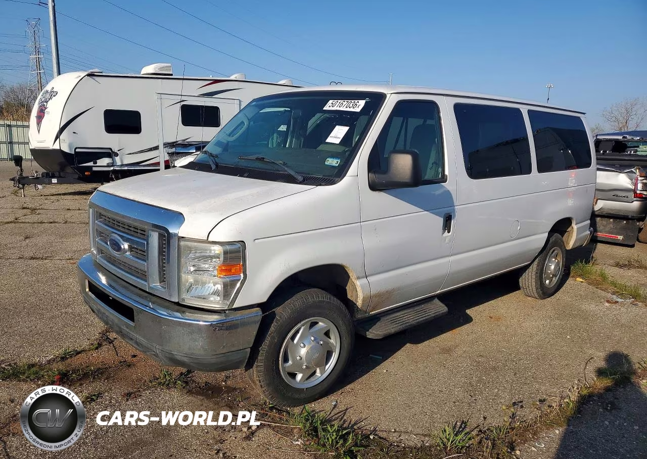 2010 Ford Econoline E350 Super Duty Wagon